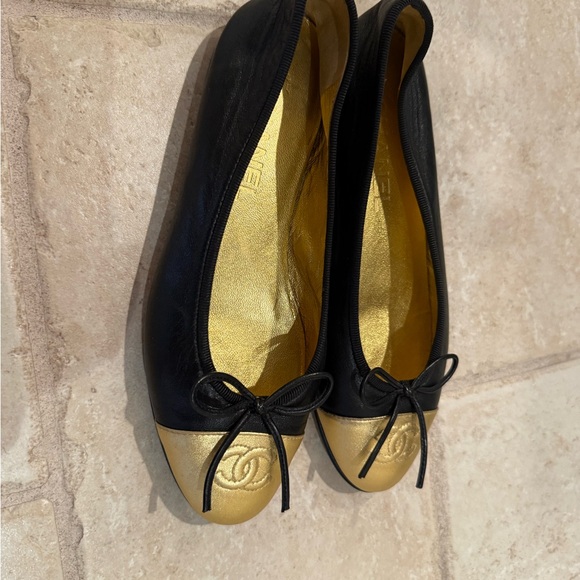Chanel Ballet Flats - Picture 3 of 4